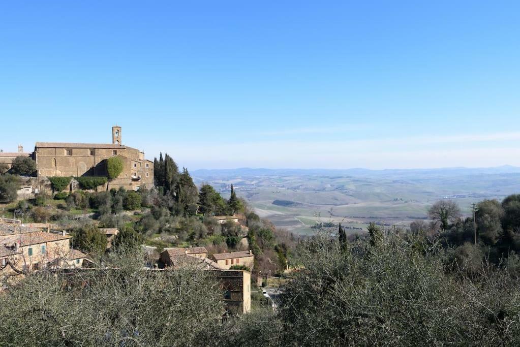 A Tuscan View Hotel Montalcino Eksteriør billede